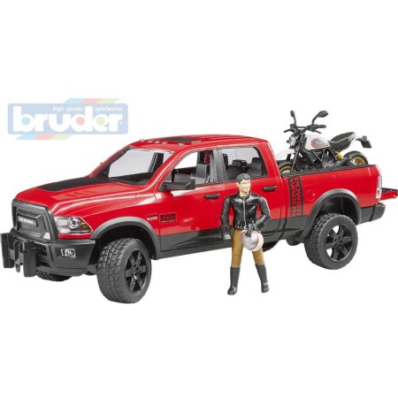 BRUDER 02502 Auto RAM set s motoycklem Scrambler Ducati Desert a figurkou
