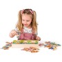WOODY DŘEVO Šatní skříň Medvědí rodinka vkládací puzzle 54 dílků v boxu
