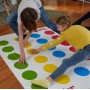 HASBRO TWISTER hra CZ, SK *SPOLEČENSKÉ HRY*