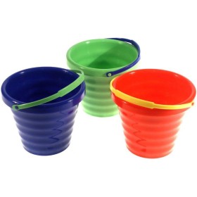 Kbelík dětský 16cm vroubkovaný s ouškem 1,4l 3 barvy plast