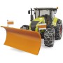 BRUDER 03018 Traktor Claas Axion 950 se sněhovými řetězy a radlicí