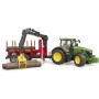 BRUDER 03154 John Deere 7R 350 set s přepravníkem na dřevo a 4 kládami