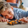 LEGO CITY Jezdec F1 se závodním vozem McLaren 60442 STAVEBNICE